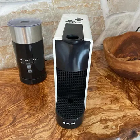 Aqua Seaview アパート バルバティ